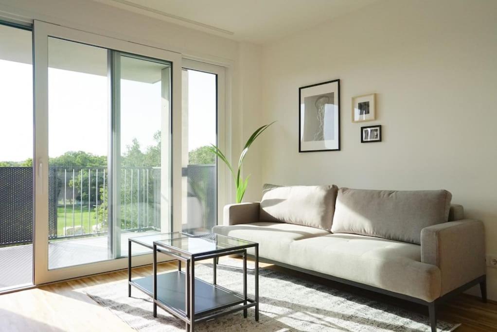 Apartment With Terrace Near Metro Station And Spa 비엔나 외부 사진